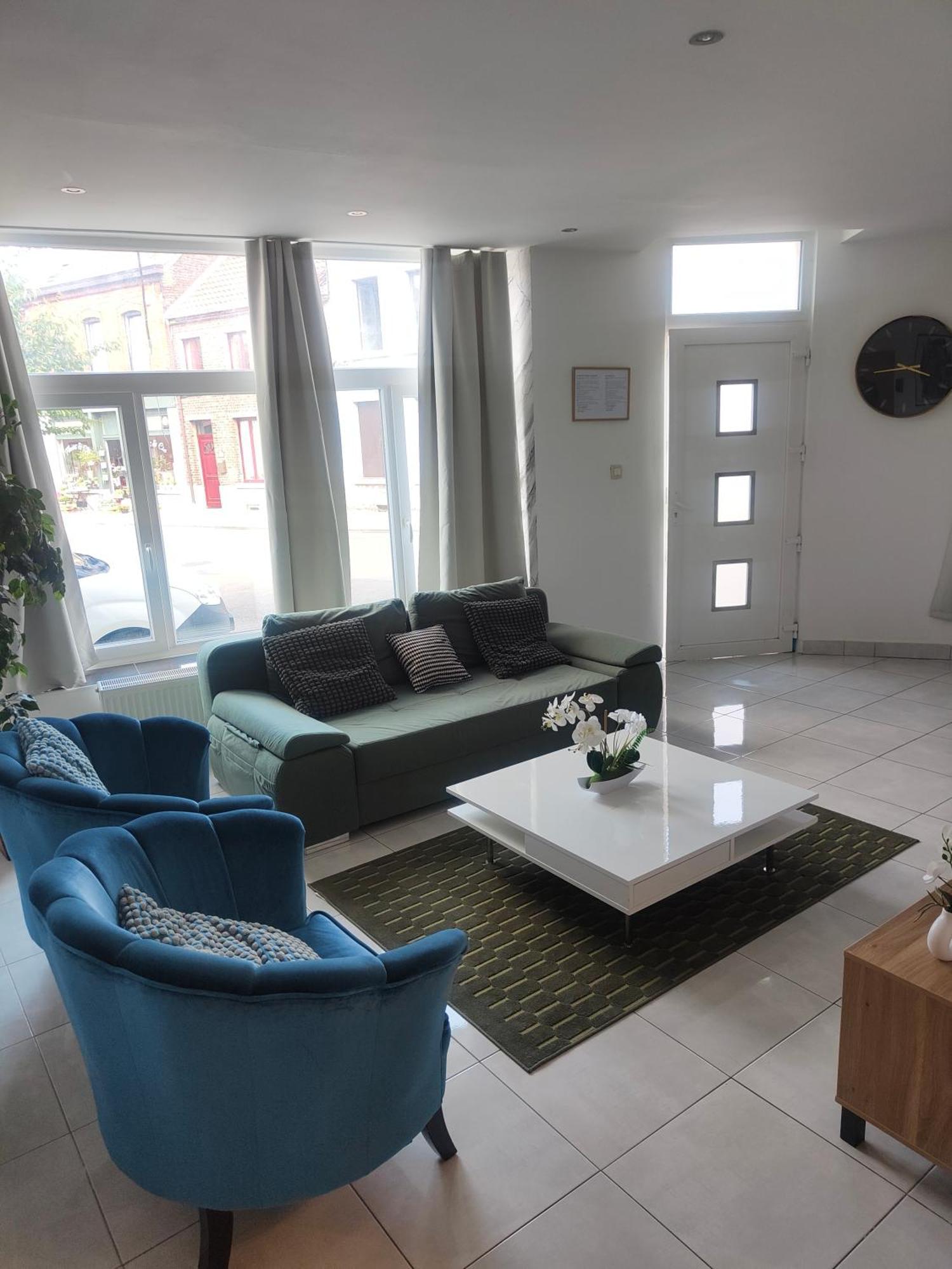 Bel Appartement Confortable Mons Exterior photo